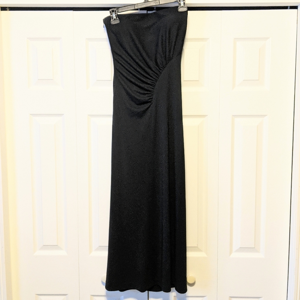 Elegant Strapless Dress